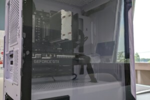 BTOパソコンの組み立て